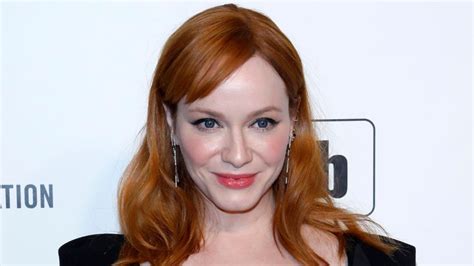 christina hendricks in swimsuit|Mad Mens Christina Hendricks Shares Rare Swimsuit。